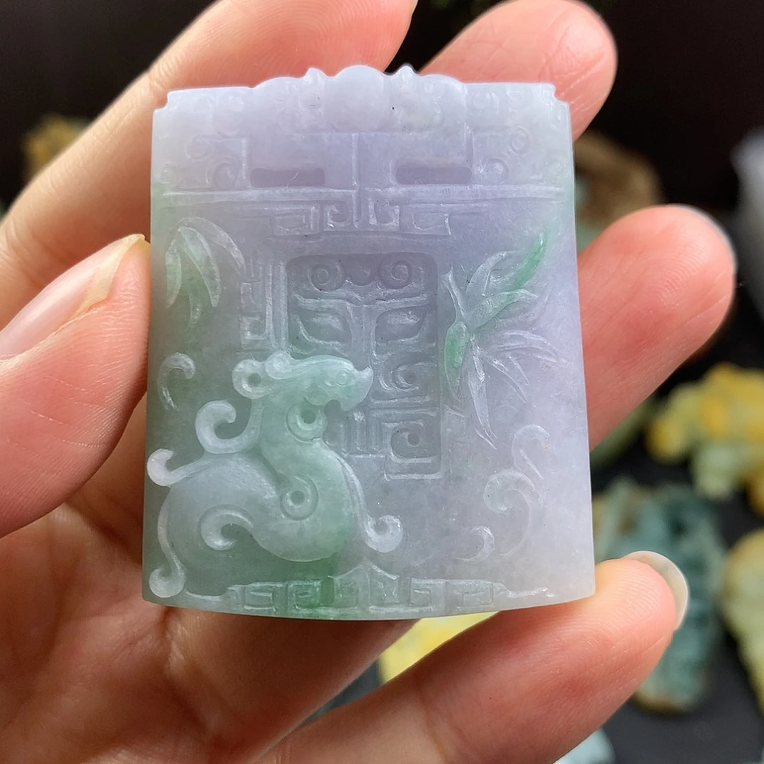 定制翡翠未镶嵌翡翠