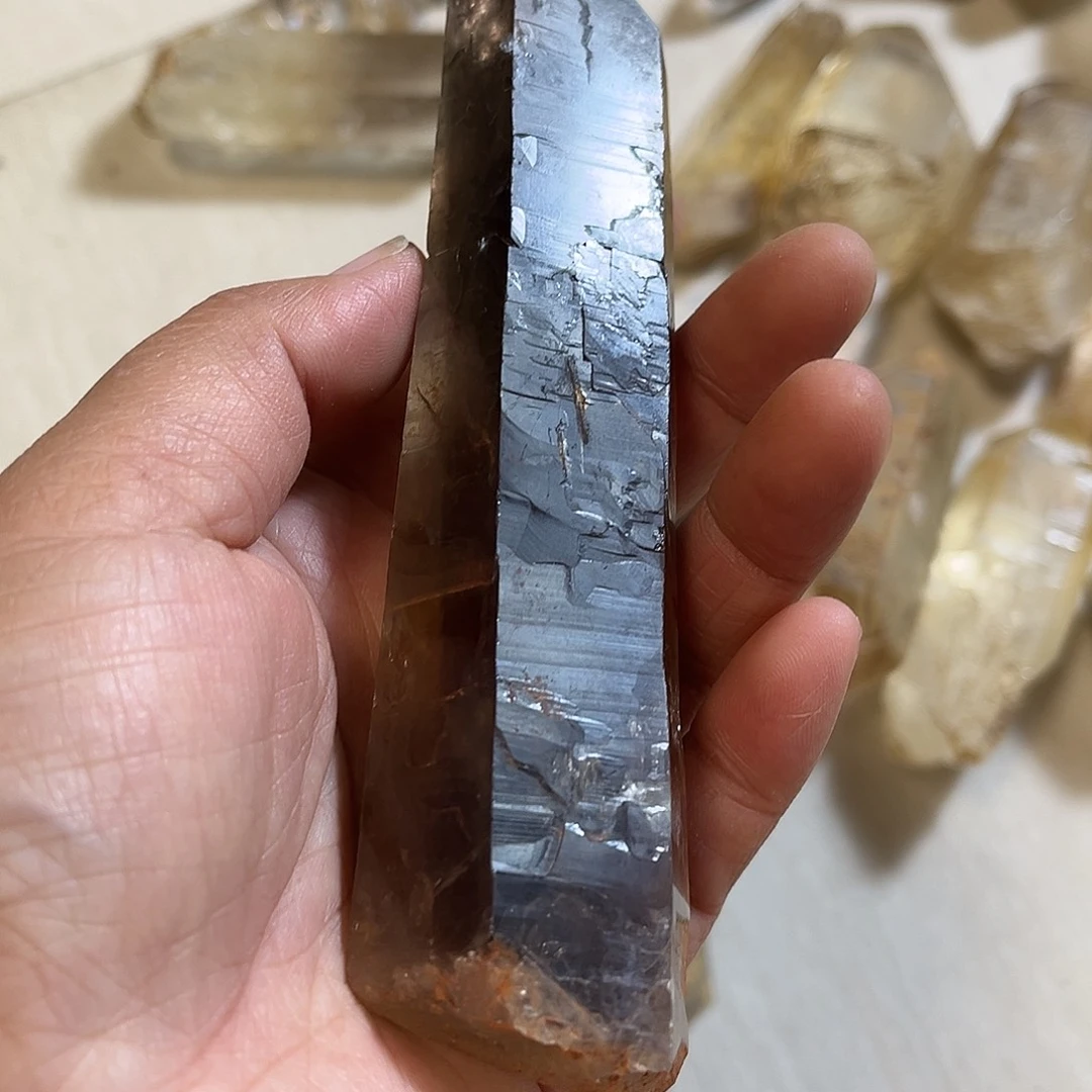 小***舍水晶未镶嵌珠宝半成品