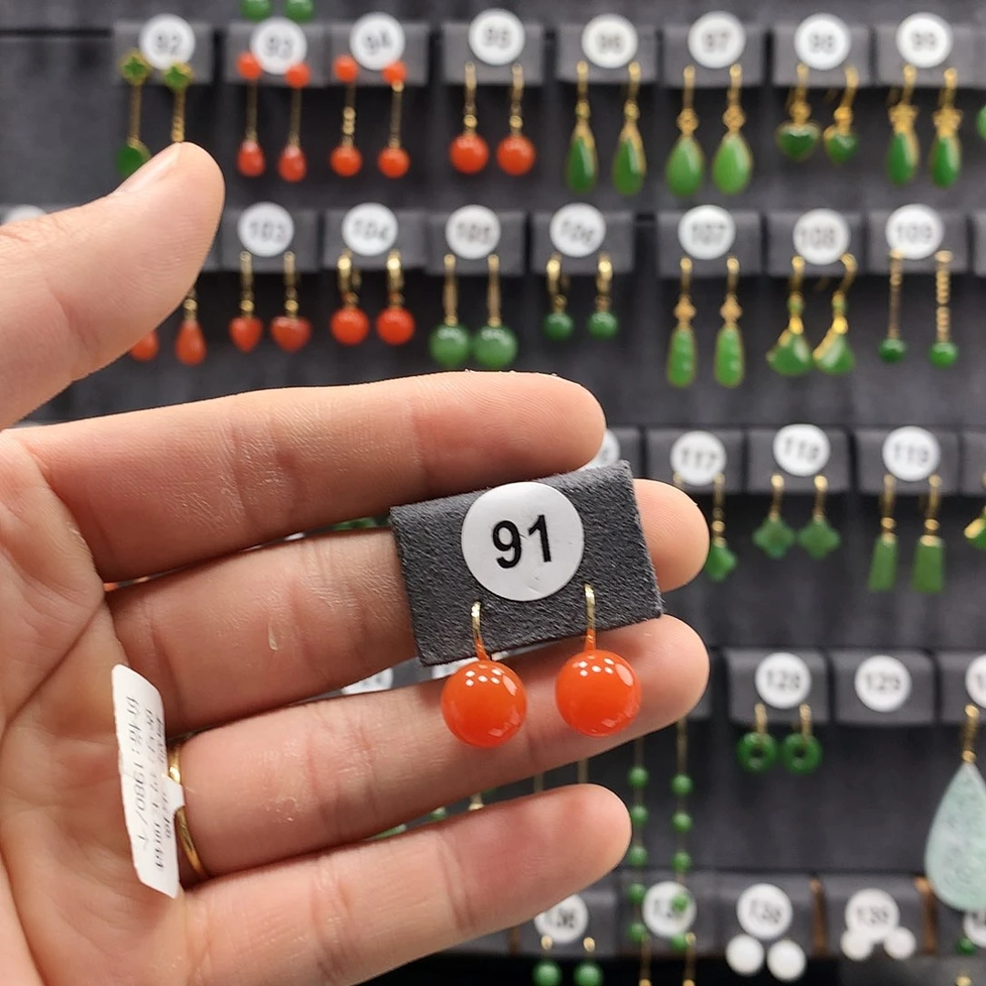 南红玛瑙耳饰18K金镶嵌