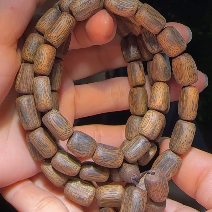 手串沉香蓝香链子34.8克