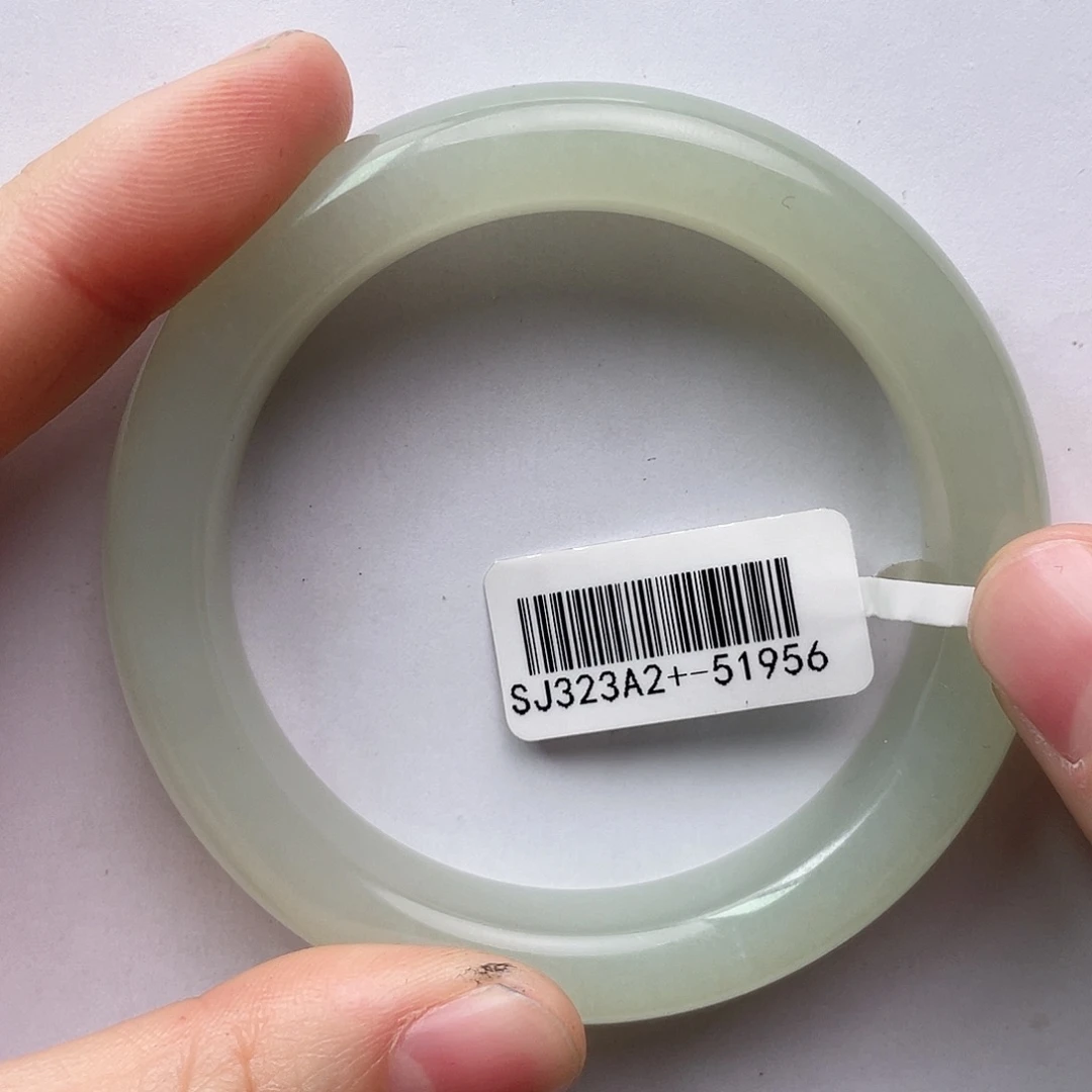 和田玉未镶嵌手镯56