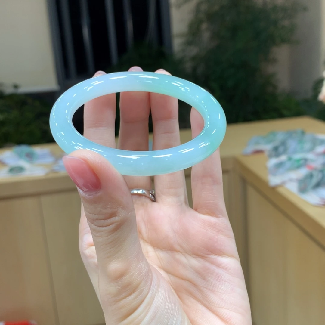 未镶嵌手镯翡翠不退不换