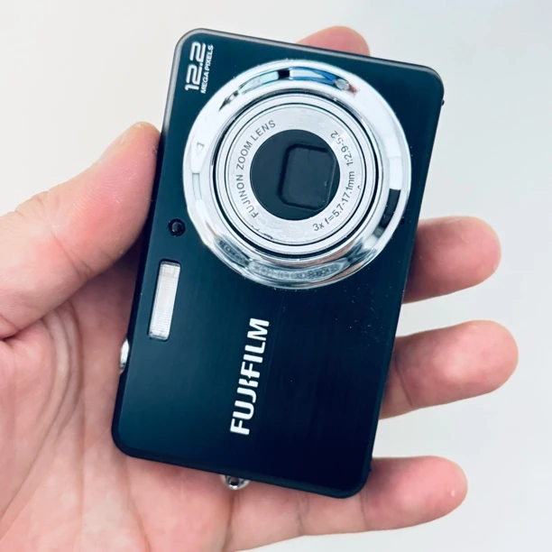 95新 Fujifilm/富士 j40特价1220w像素5倍光变出片奶油磨皮