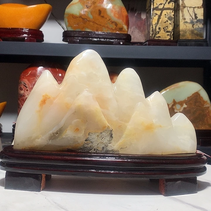 石材宽32厘米高22厘米