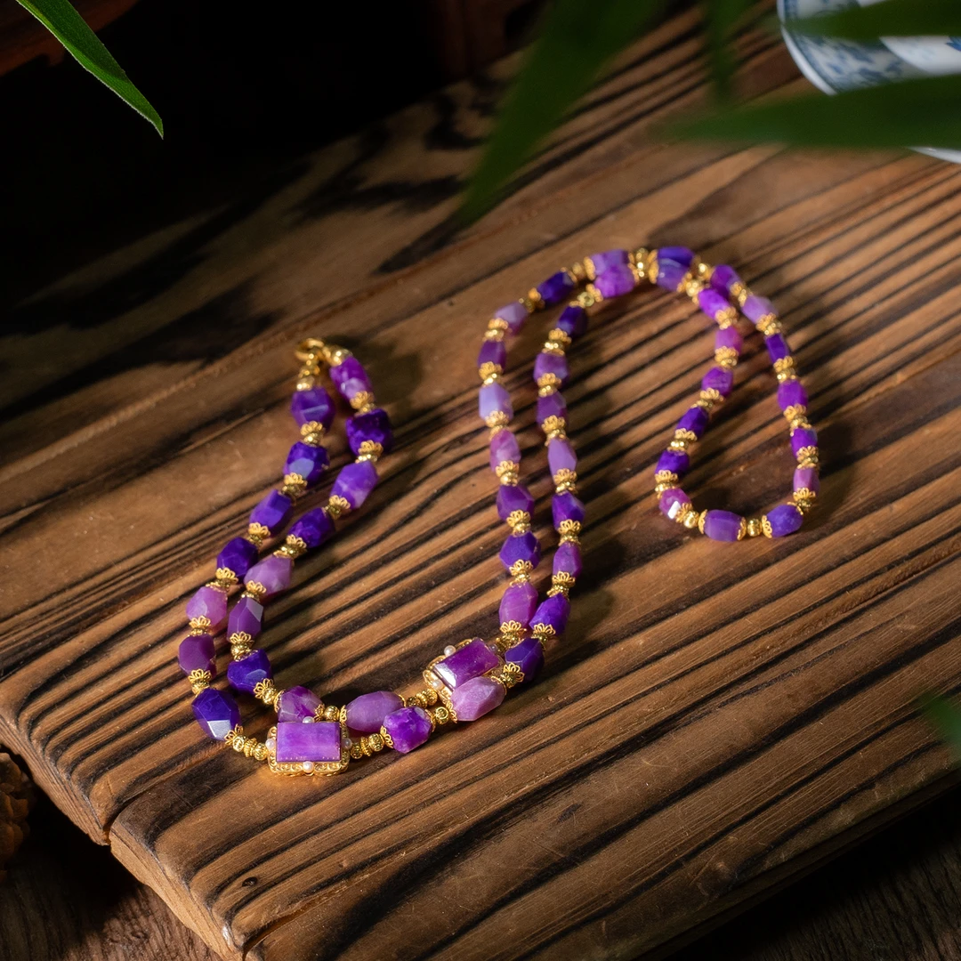 世间臻宝-18K金高阶舒俱来毛衣链/多样性发/P6837/