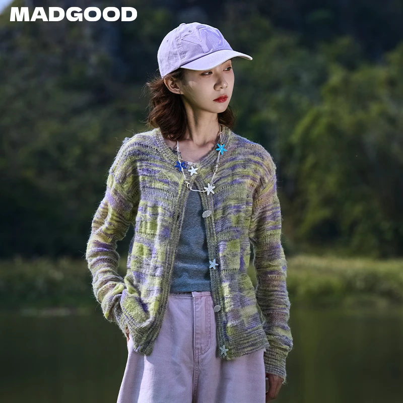 madgood马得工地日系春季星星扣段染马海毛挑洞短款开衫MY241520