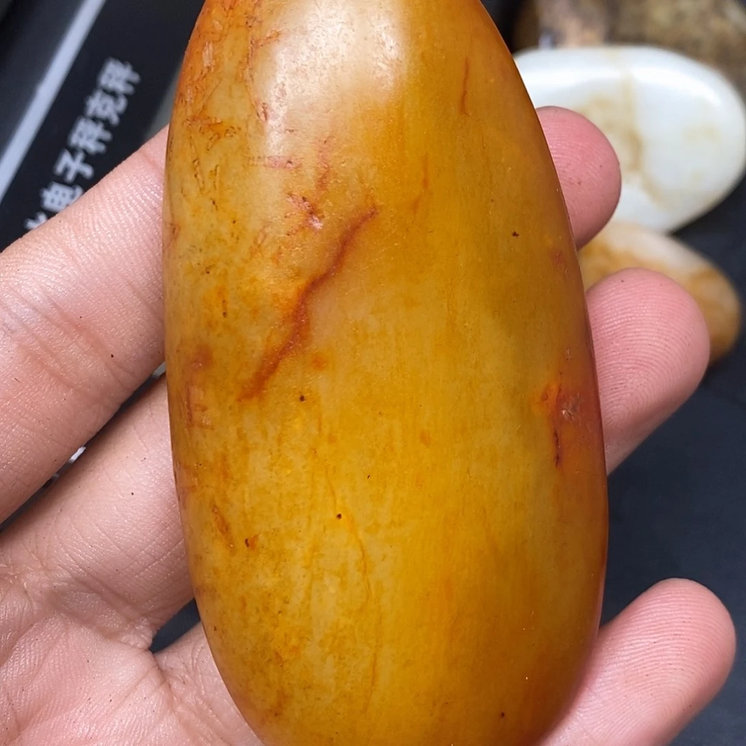 和田玉（糖玉）未镶嵌挂件