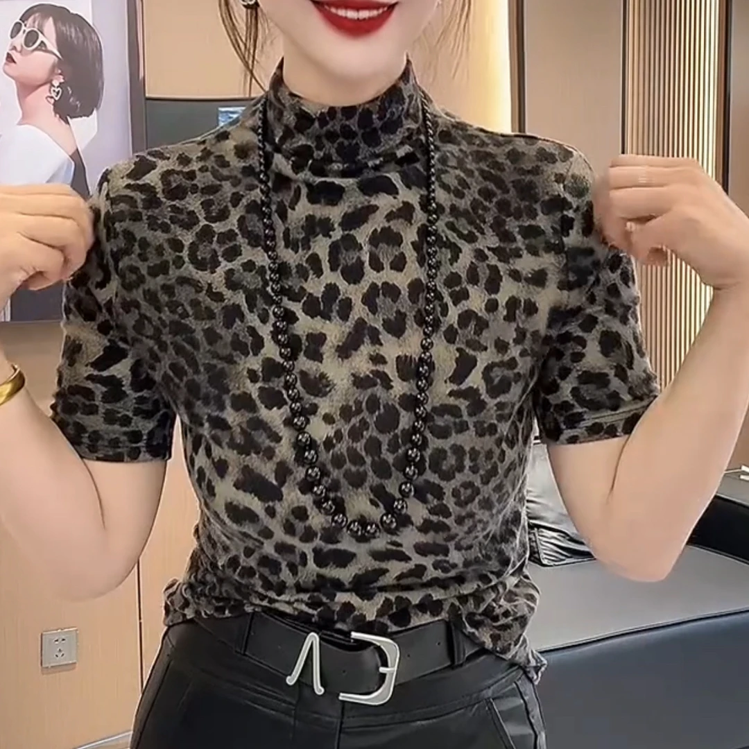 气质豹纹半高领短袖打底衫【实物偏深一些】