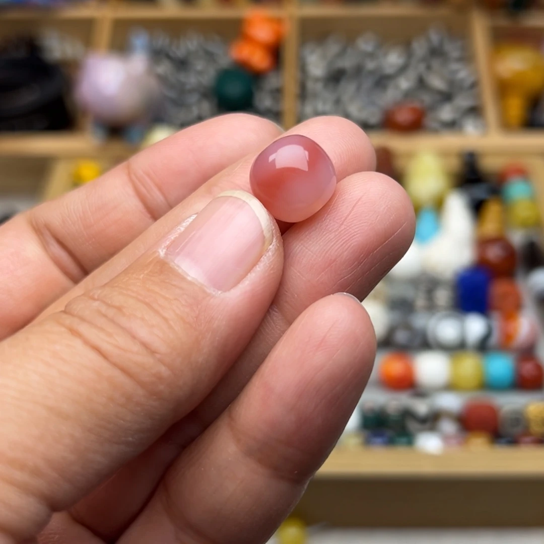 玛瑙/玉髓12mm粉糯未镶嵌s****