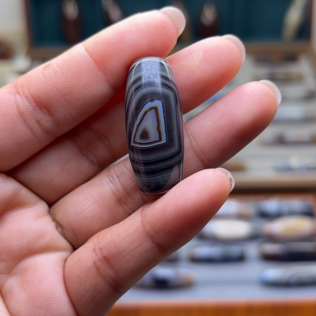 平***水玛瑙/玉髓未镶嵌颈饰