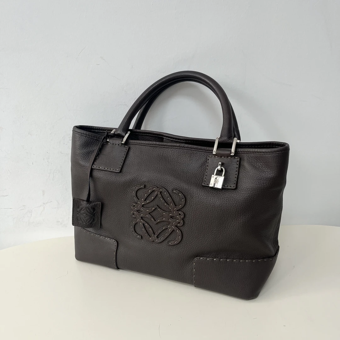 95新 LOEWE/罗意威 雕花外缝线托特手提单肩包