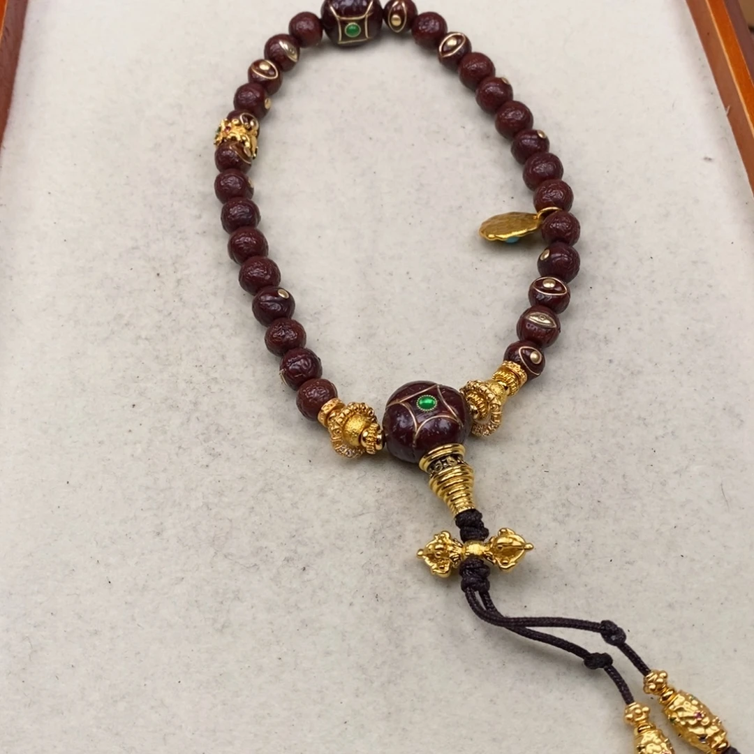 钱***吊坠凤眼菩提凤眼