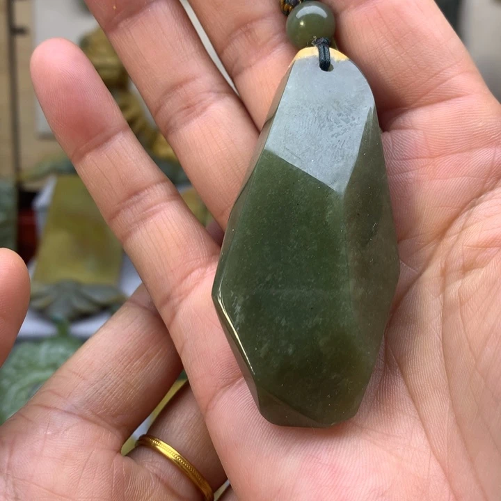 【闪购商品】岫岩河磨玉（透闪石质玉）吊坠未镶嵌