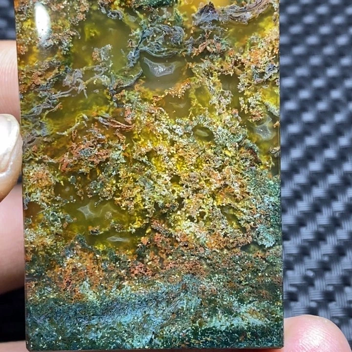 玛瑙/玉髓颈饰未镶嵌青**湖