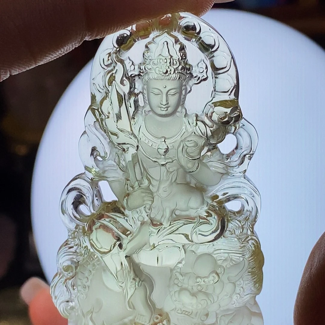 度***客未镶嵌水晶颈饰吊坠