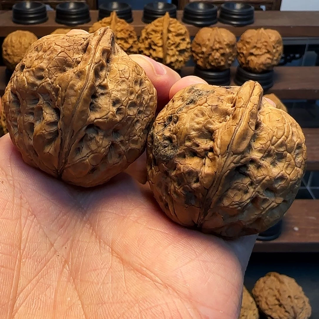 文玩核桃把件玉玲珑44尺