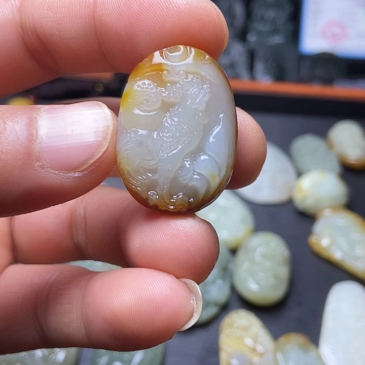 颈饰未镶嵌和田玉