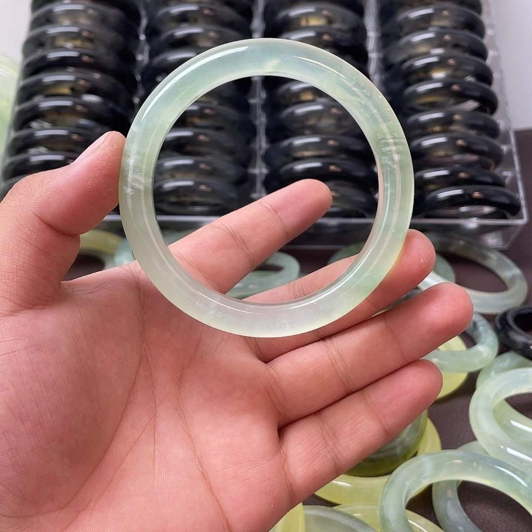 蛇纹石玉未镶嵌手镯K*