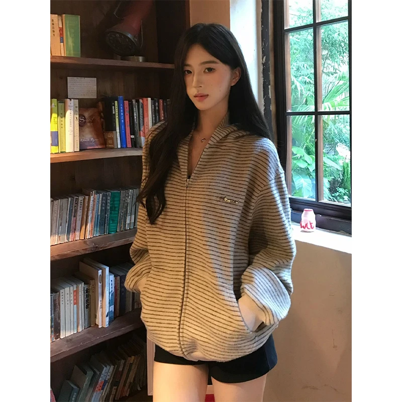 慵懒风条纹连帽卫衣开衫女秋季氛围感重磅外套oversize宽松上衣潮
