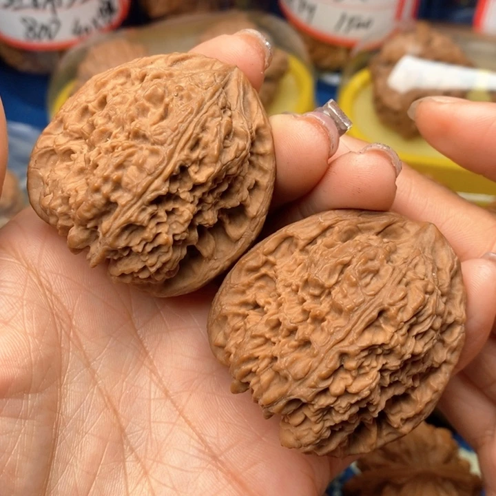 桃核吊坠南疆石44全品