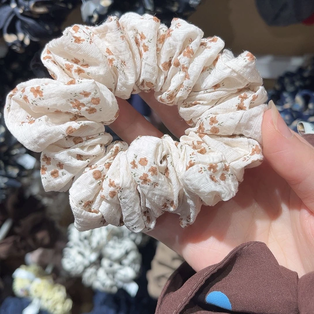 非金属布艺米杏色咖碎花小肠