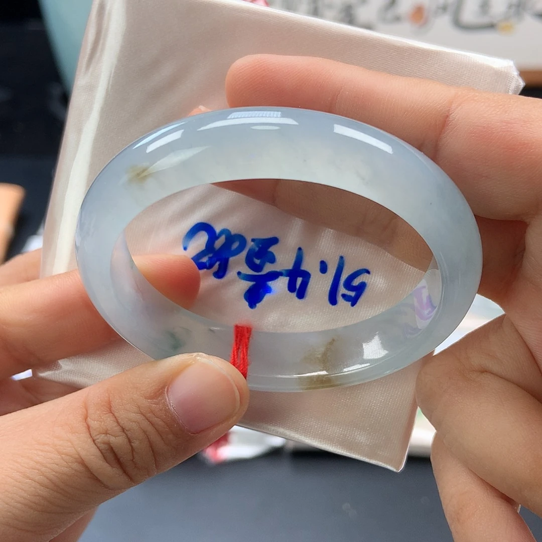 翡翠未镶嵌手镯43号贵妃