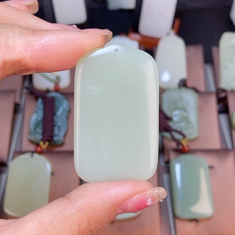 【闪购商品】和田玉未镶嵌颈饰