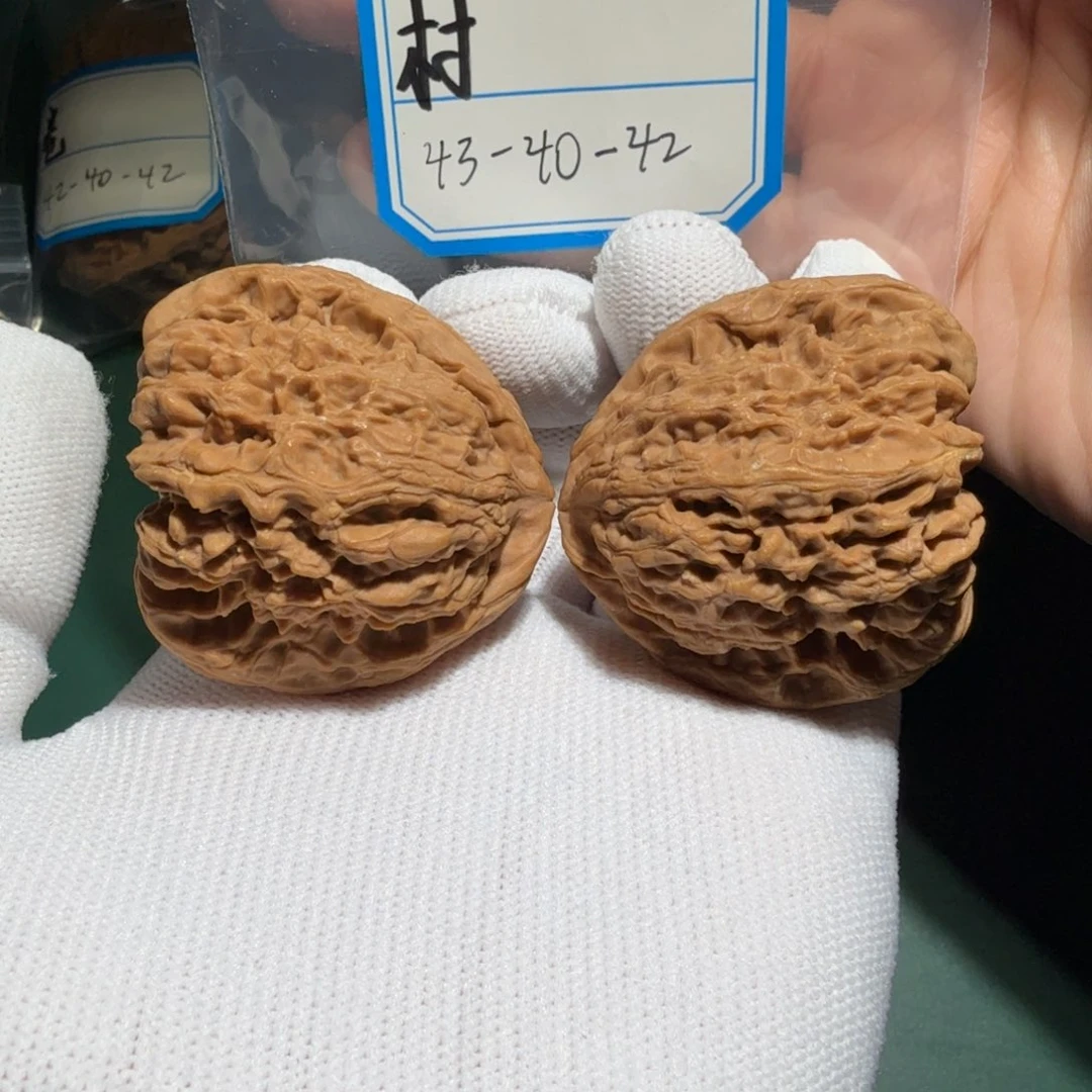 文玩核桃吊坠南疆10