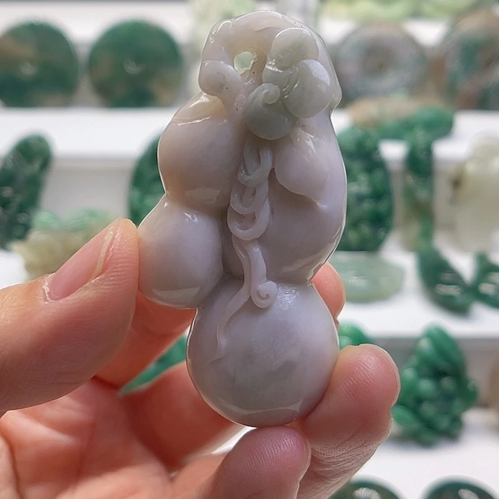 七***朵未镶嵌独山玉颈饰特价品