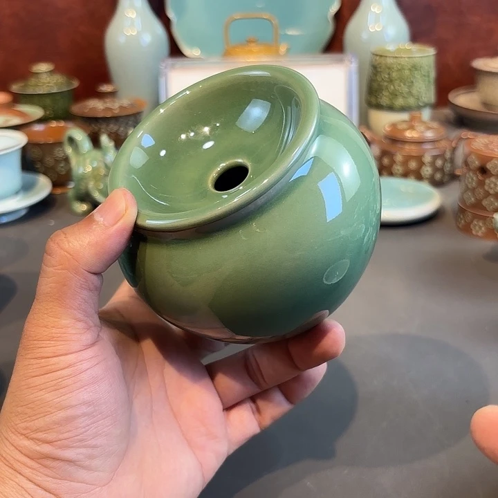 瓷片龙泉青瓷福利青瓷
