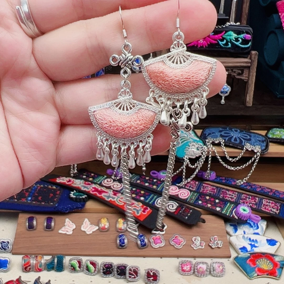 织绣手工刺绣工艺品