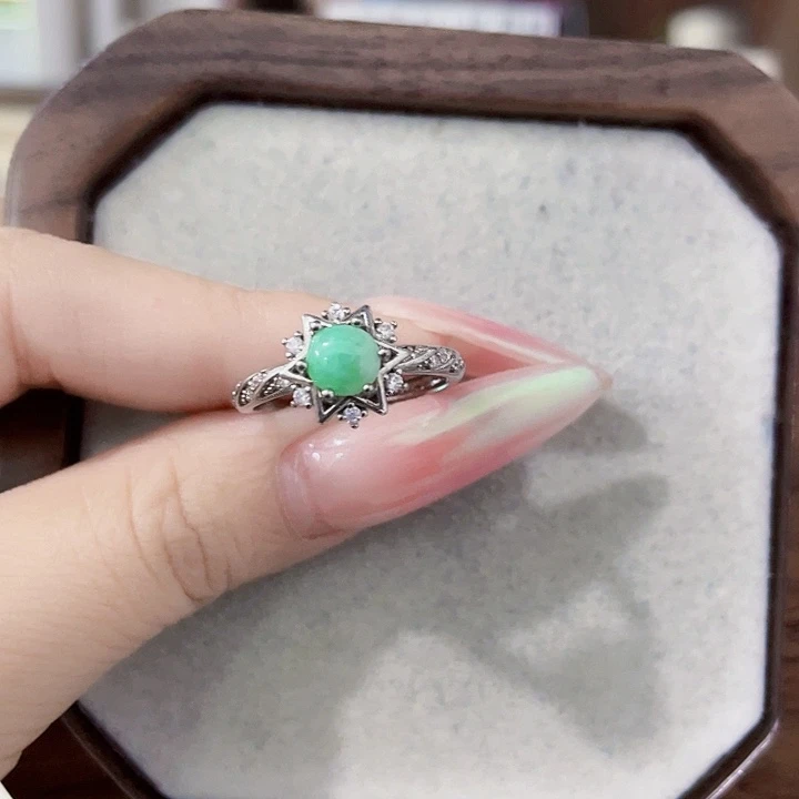 翡翠未镶嵌颈饰天然翡翠Ａ货