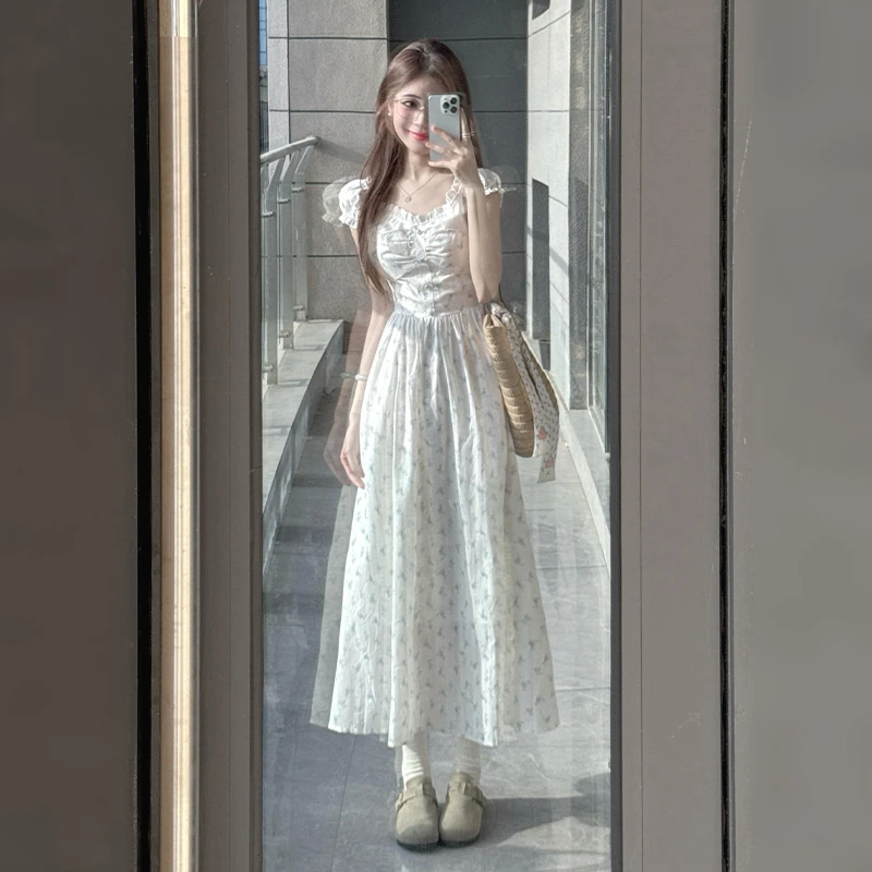 茶歇法式初恋碎花连衣裙女夏季2025新款收腰显瘦温柔风气质长裙子