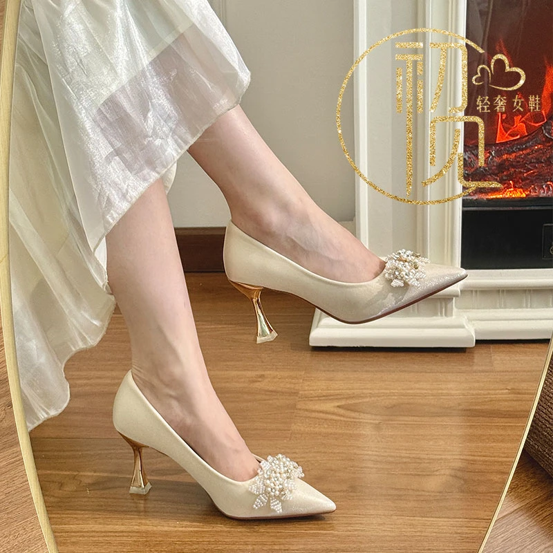【缎面~珍珠花环】新款百搭婚纱鞋法式显白高跟不累脚新娘婚伴娘鞋