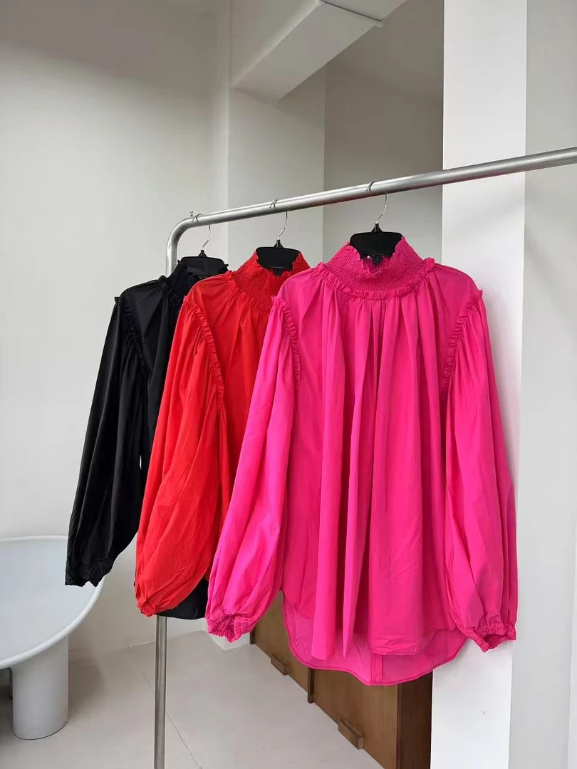 “疯批美学”空气褶皱连贯剪裁雕塑感上衣