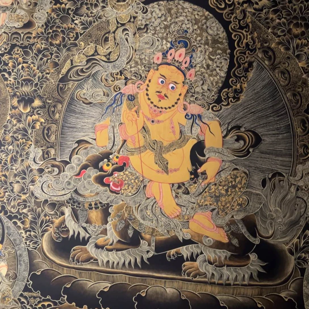 装裱画黑金财宝天王