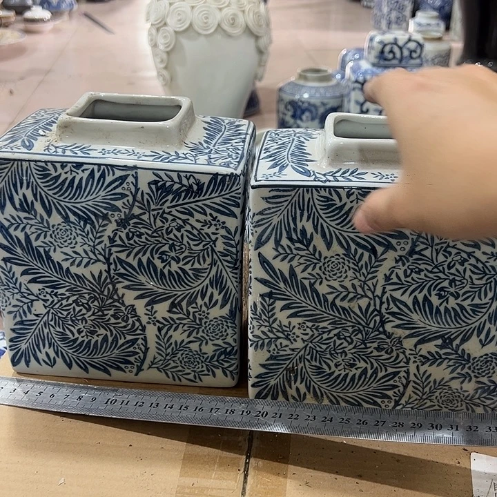 瓷片瑕。。。。。。。。。。。。。。。。