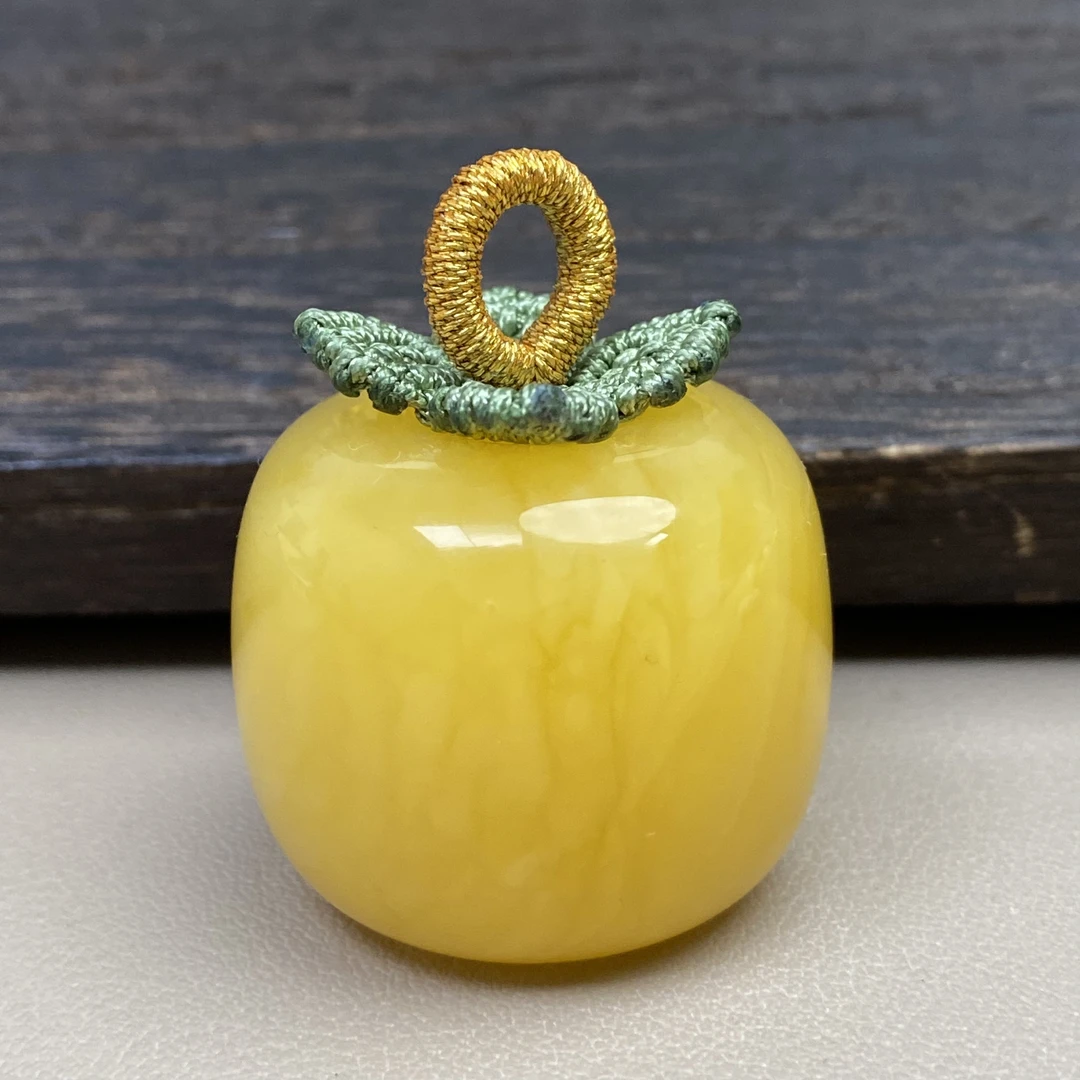 18.5克29.4×24.5毫米天然焦皮料浓蜡蜜蜡墩子柿柿如意吊坠虎皮扣