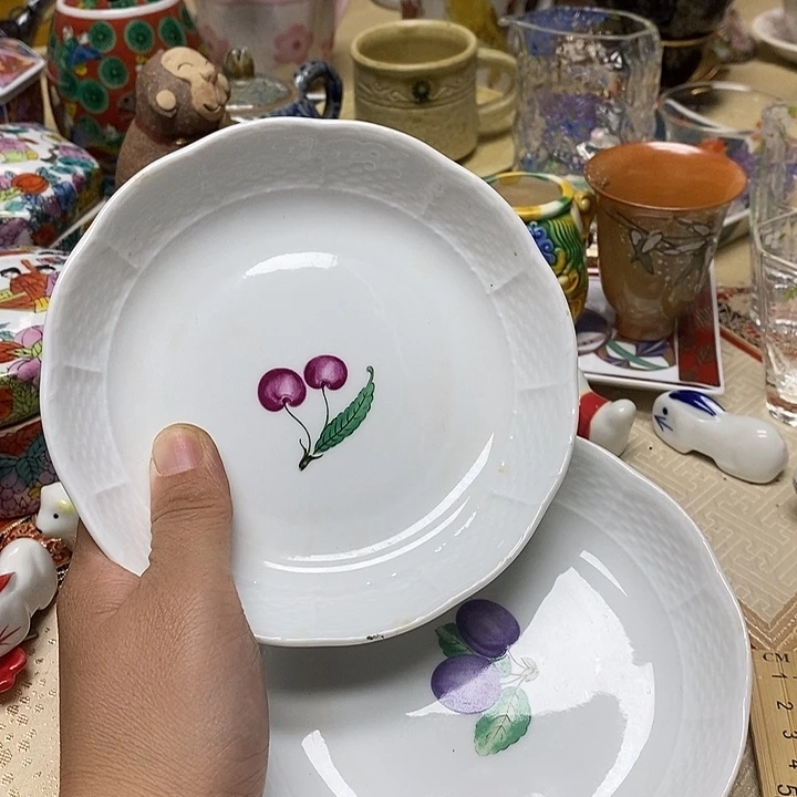 茶壶紫砂杯子的味道好浓我觉得还是比较有