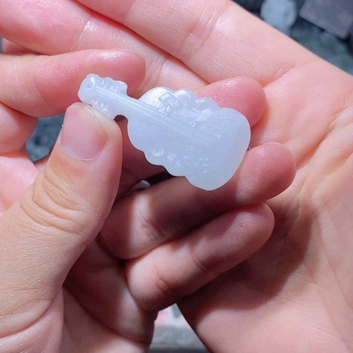 未镶嵌定制翡翠毛
