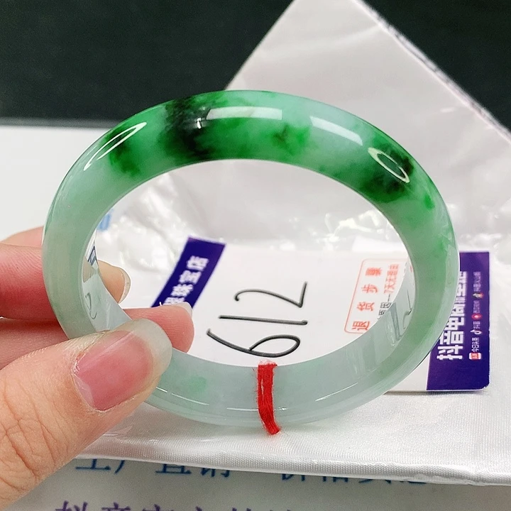 未镶嵌手镯翡翠翡翠