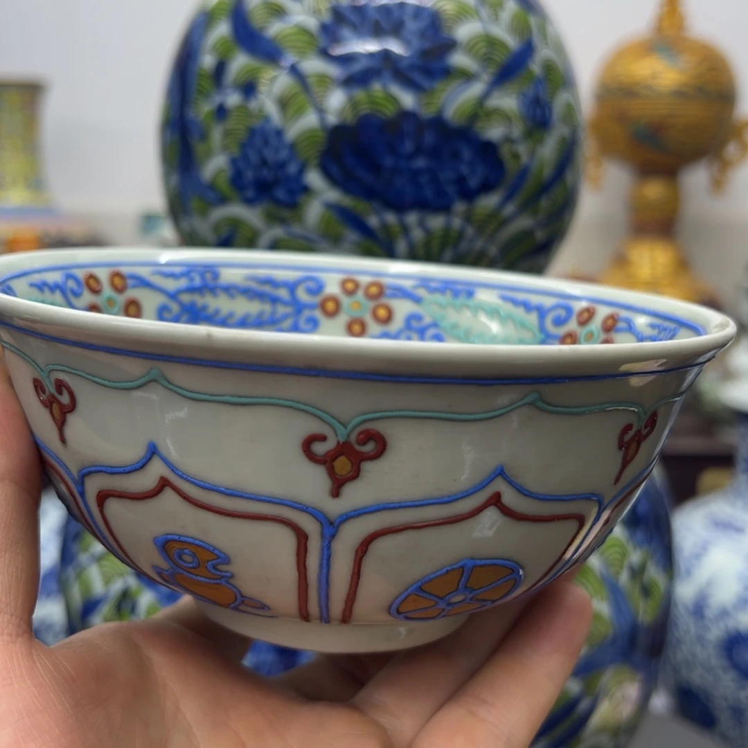 金***起精美陶瓷摆件立件