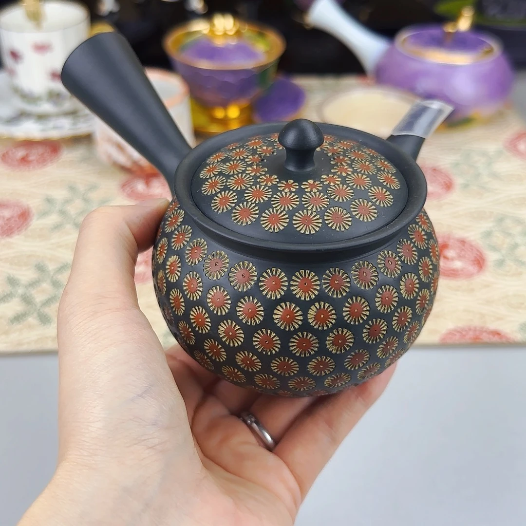 她家陶瓷真好看呀