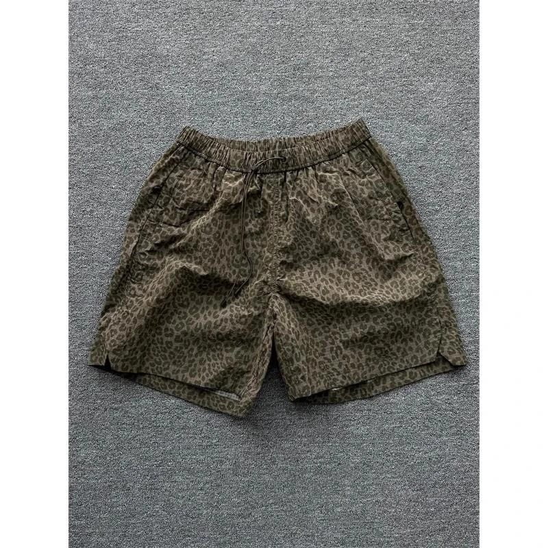 迷彩豹纹速干短裤男款夏季冰丝休闲沙滩裤子美式复古运动四分裤