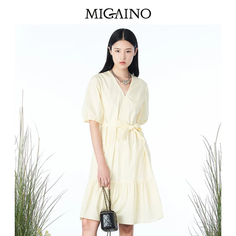Migaino曼娅奴简约连衣裙女年夏季新款V领纯棉设计感系带裙子