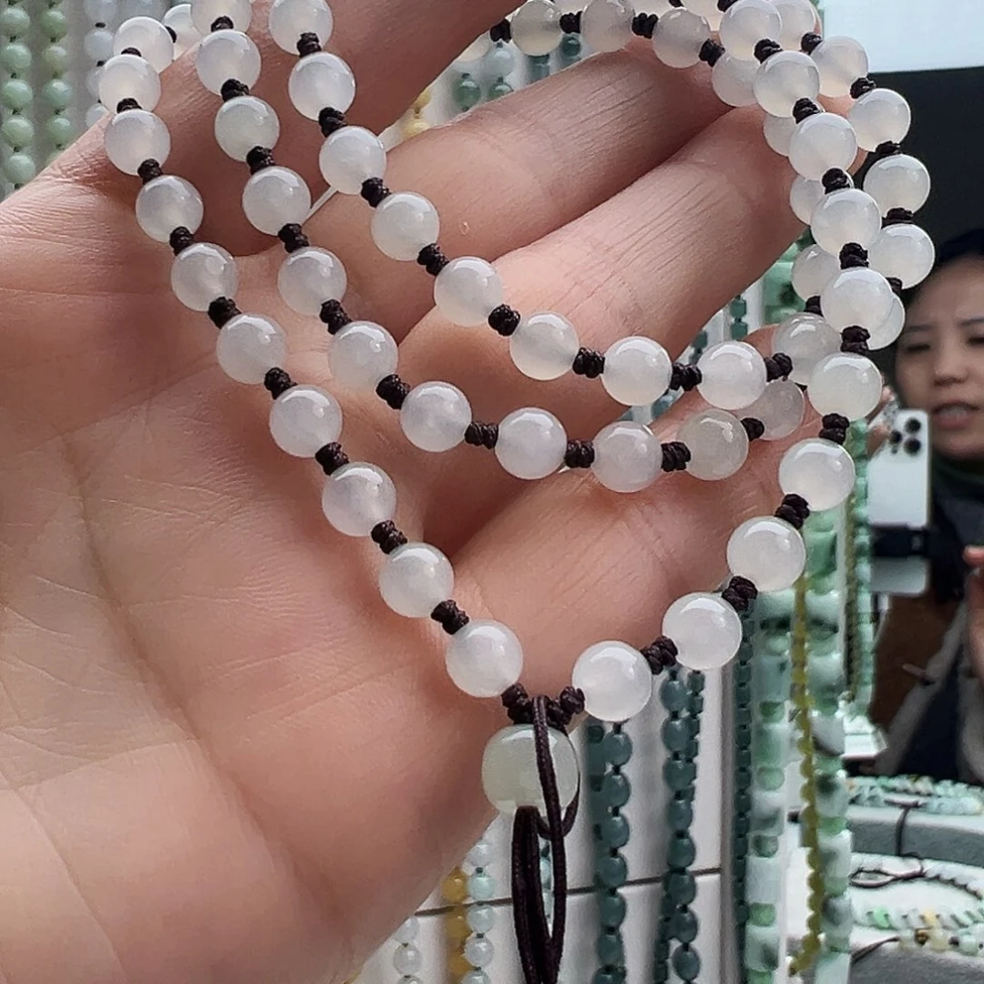 用***6和田玉未镶嵌颈饰