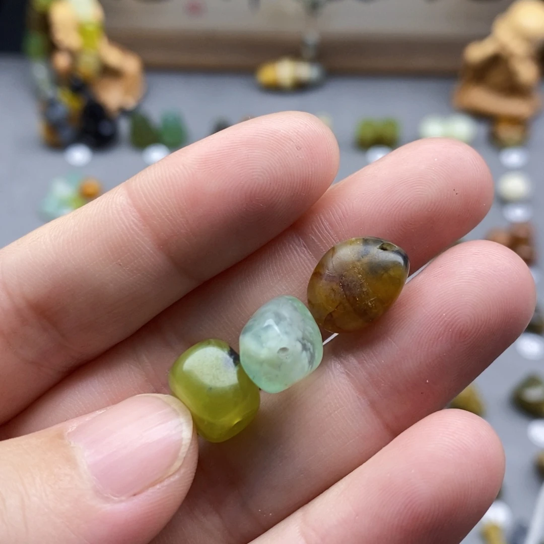 【闪购商品】未镶嵌岫玉配珠村****孃