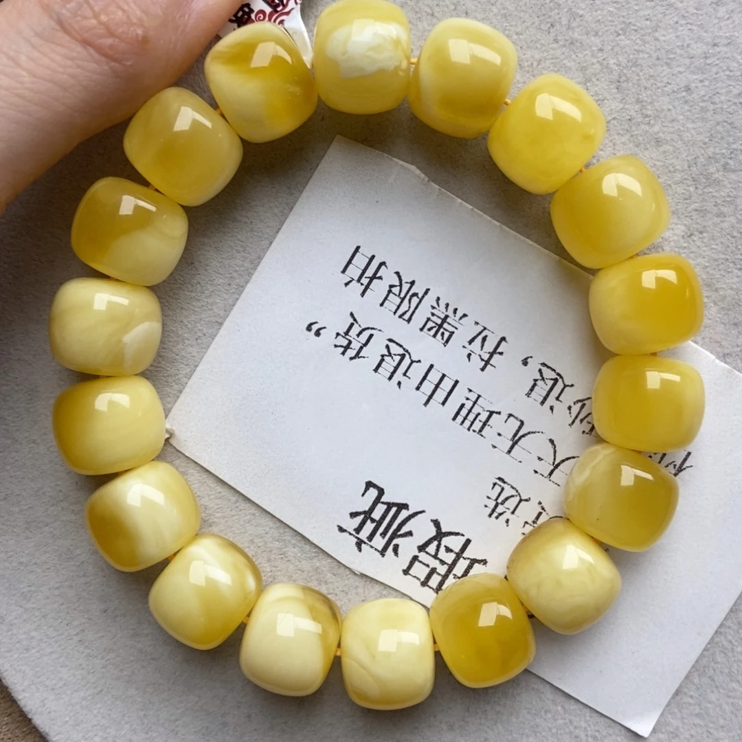 琥珀未镶嵌珠宝奇石57