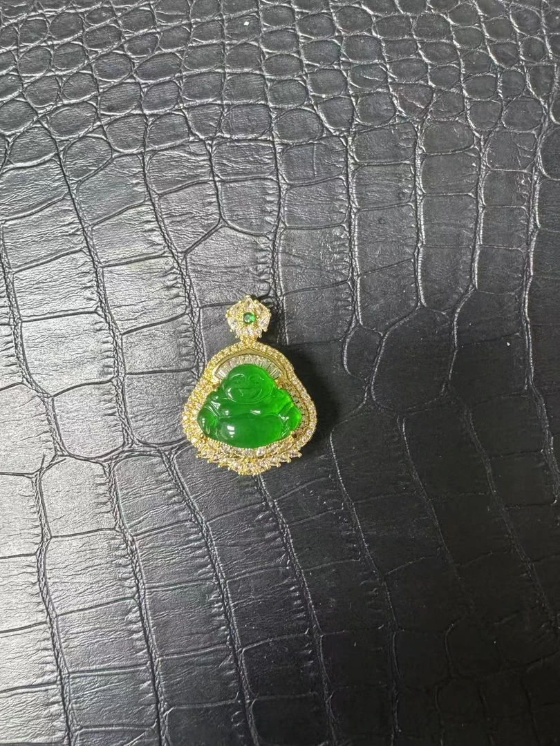 2087    精美吊坠