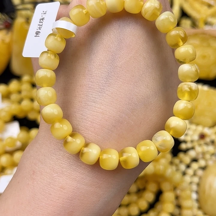 琥珀未镶嵌颈饰琥珀